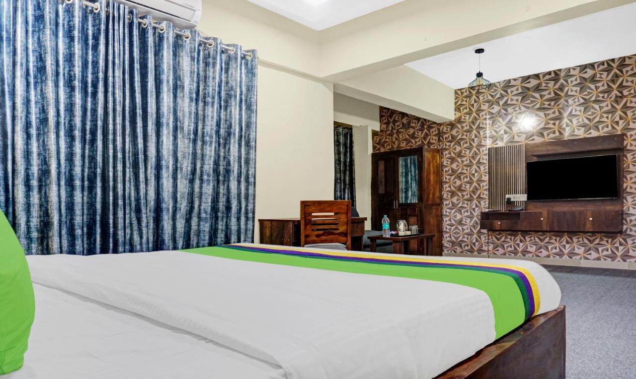 Treebo Tulip Hotel Pune Exterior foto