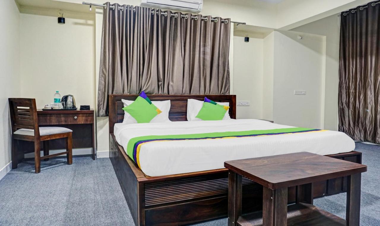 Treebo Tulip Hotel Pune Exterior foto